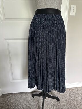 Mika Mindel brand Pleated Navy Polka Dot Midi Skirt,size S